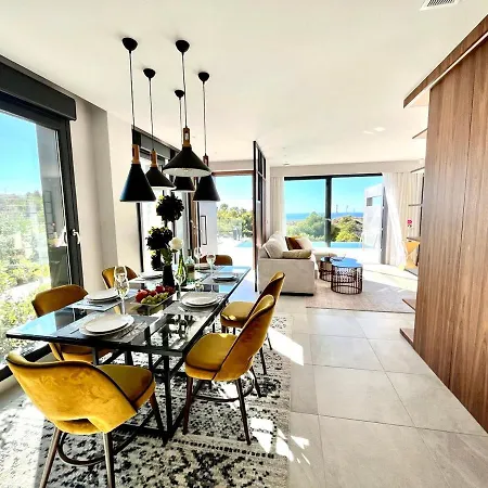 Sea Hills Semidetached Luxury Villa *